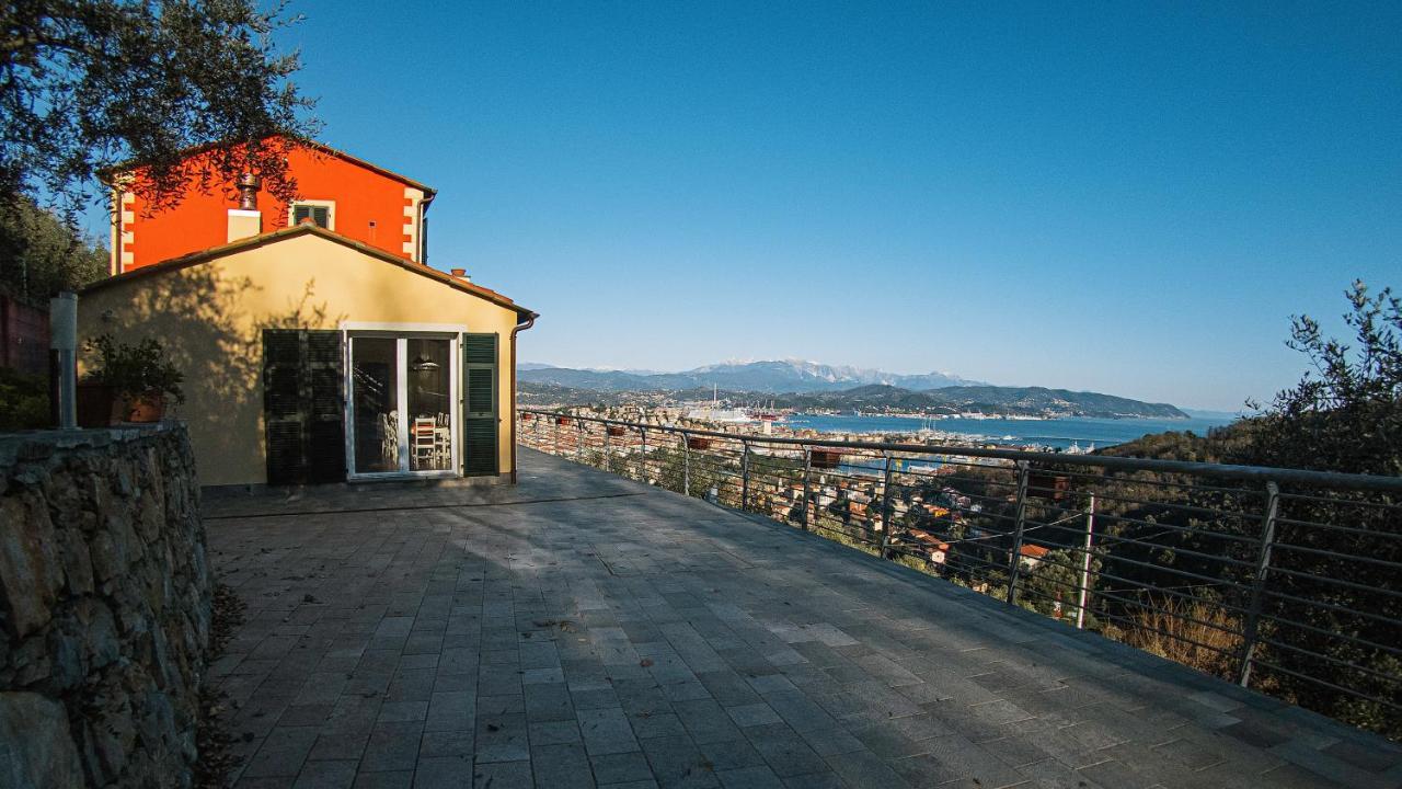 Agriturismo La Pietra 1 E La Pietra 2 La Spezia Exterior photo